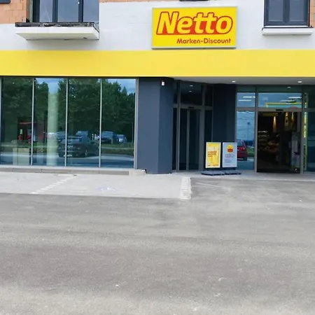 SaarApartments: Adults-Only Business & Holiday Stays with Netflix Saarbruecken Exterior photo