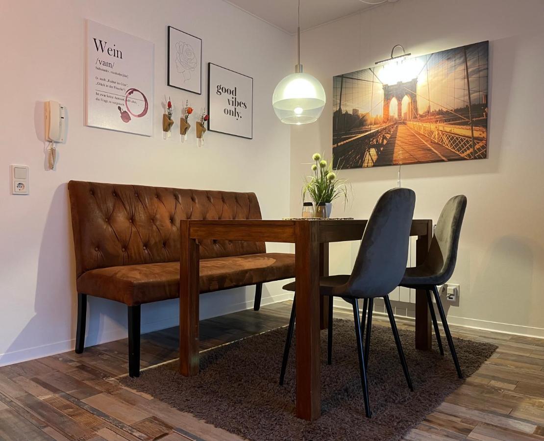 Saarapartments: Adults-only Business & With Netflix Apartment